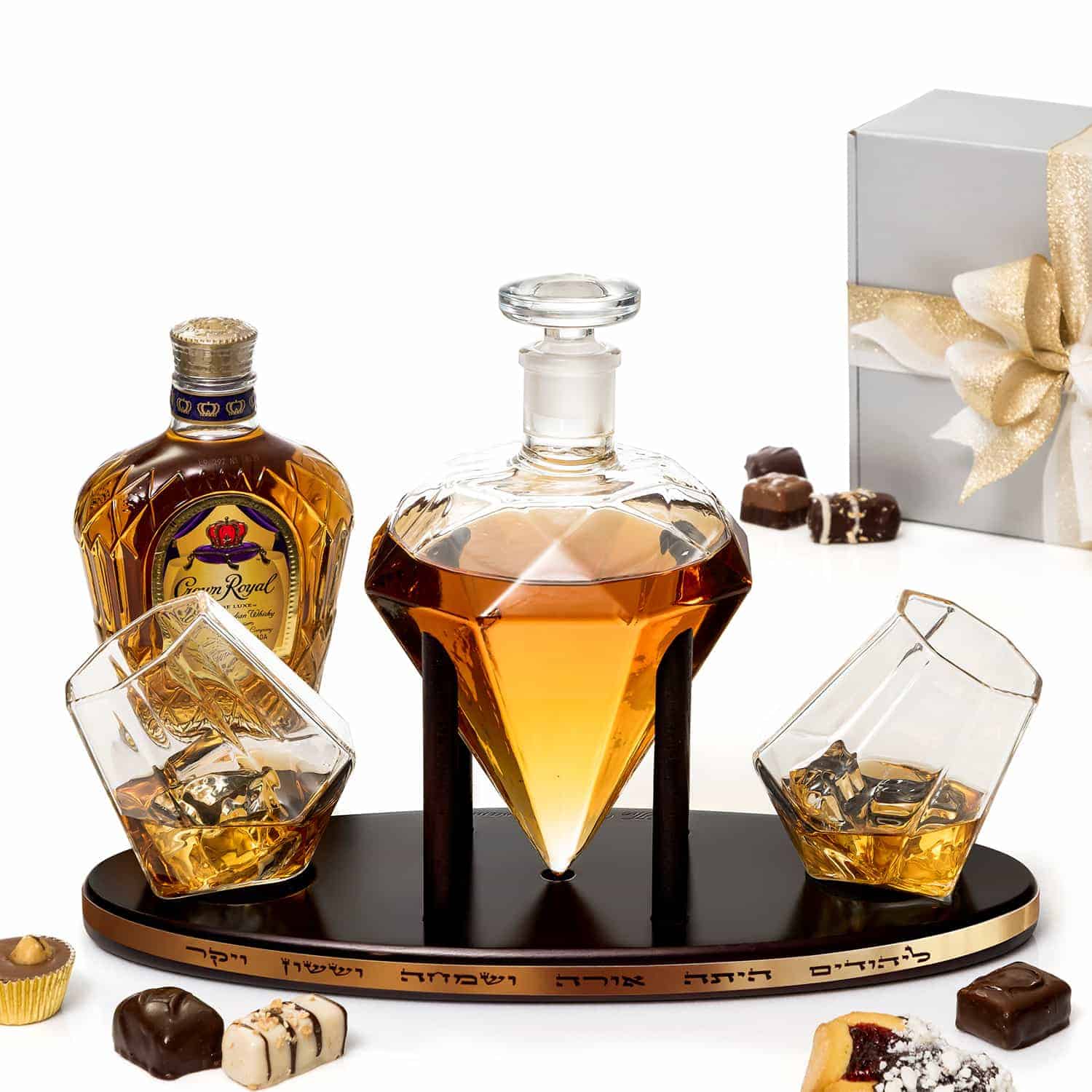 Personalized Diamond Decanter with Diamond Glasses